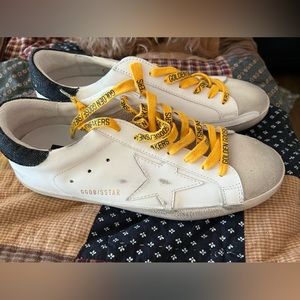 Golden Goose Sneakers